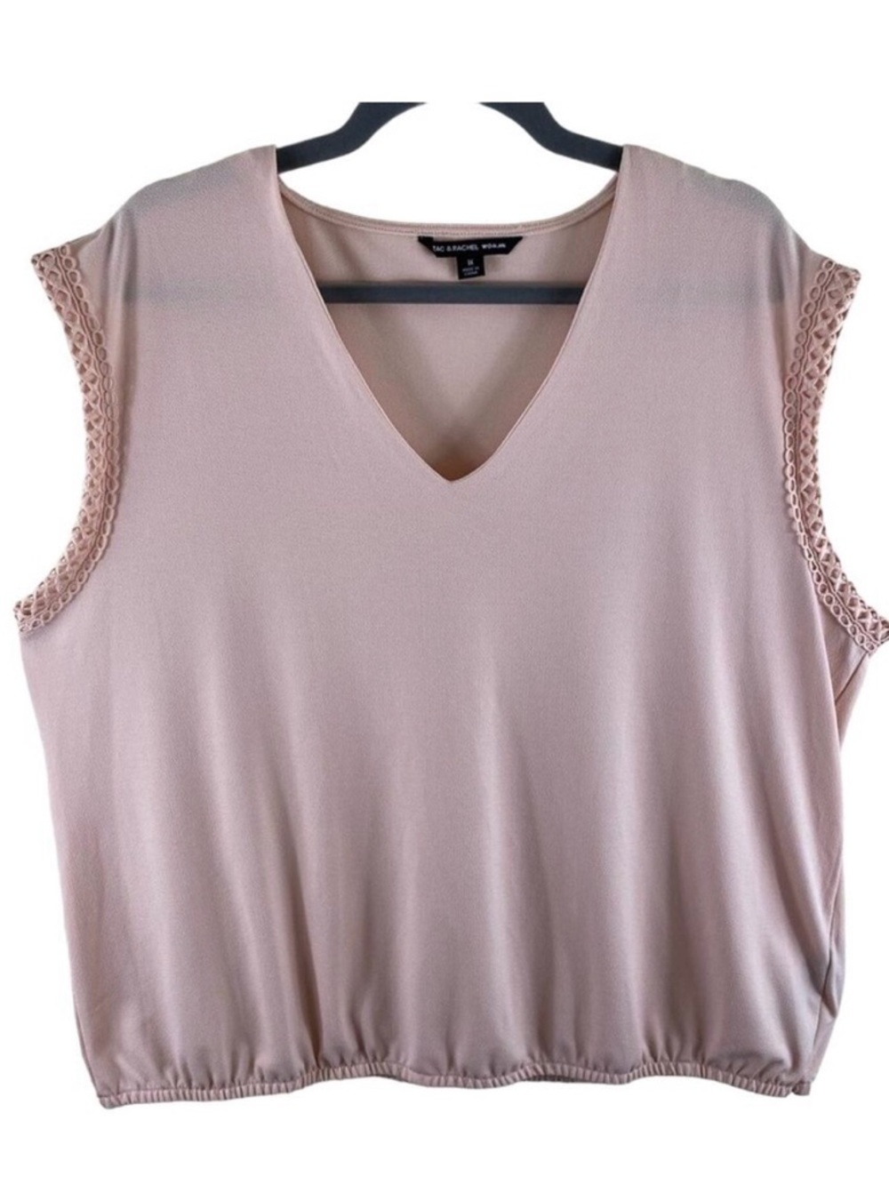 Zac & Rachel‎ Woman Pale Pink Sleeveless V-Neck Blouse Crochet Detail Size 1X